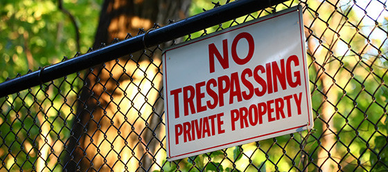 No Trespassing 76b58
